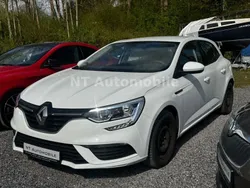 Weiß Gebraucht 2018 Renault Mégane IV Life Limousine | 9.450 € (Guter Preis)