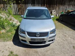 VW Touran Cross