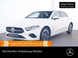 Weiß Gebraucht 2024 Mercedes A200 Advanced Limousine | 30.490 € (Fairer Preis)