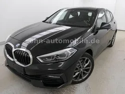 Schwarz Gebraucht 2021 BMW 120 Advantage Kleinwagen | 27.965 € (Fairer Preis)
