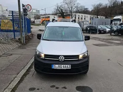 Reflexsilber metallic Gebraucht 2016 VW Caddy Van / Kleinbus | 8.499 € (Guter Preis)