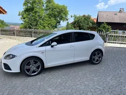 Weiß Gebraucht 2009 Seat Leon FR Limousine | 3.400 € (Etwas zu teuer)