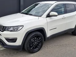 Weiß Gebraucht 2018 Jeep Compass Longitude SUV | 10.990 € (Fairer Preis)