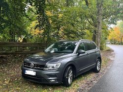 Grau Gebraucht 2020 VW Tiguan United SUV | 21.500 € (Fairer Preis)