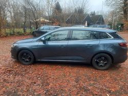Grau Gebraucht 2017 Renault Mégane GrandTour Intens Kombi | 6.900 € (Guter Preis)