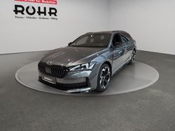 Graphitegrau metallic Neu 2025 Skoda Superb SportLine Kombi | 54.990 € (Teuer)