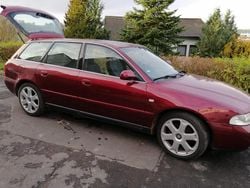 Rot Gebraucht 1999 Audi A4 Kombi | 1.300 € (Superpreis)