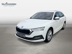 Weiß Gebraucht 2023 Skoda Octavia Style Kombi | 19.910 € (Superpreis)