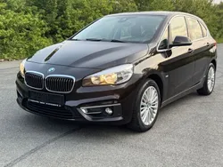 Braun Gebraucht 2016 BMW 218 Active Tourer Luxury Line Van / Kleinbus | 10.699 € (Guter Preis)