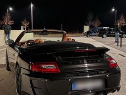 Schwarz Gebraucht 2000 Porsche 911 Carrera 4 Cabriolet Cabrio | 31.499 €