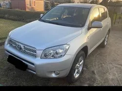 Silber Gebraucht 2008 Toyota RAV4 SUV | 8.200 €