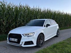 Weiß Gebraucht 2017 Audi S3 Ambiente Limousine | 25.100 € (Fairer Preis)