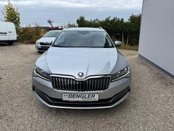 Silber Gebraucht 2022 Skoda Superb Style Kombi | 17.990 € (Fairer Preis)