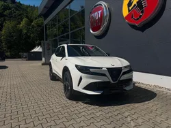 Schwarz Neu 2025 Alfa Romeo GT Junior Edizione Speciale SUV | 29.990 € (Guter Preis)