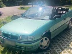 Blau Gebraucht 1996 Opel Astra Cabriolet Cabrio | 1.490 € (Fairer Preis)