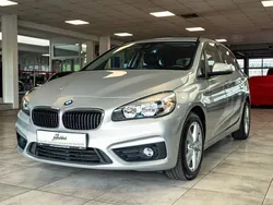 Silber Gebraucht 2017 BMW 218 Active Tourer Advantage Van / Kleinbus | 12.990 € (Fairer Preis)
