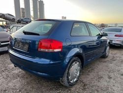 Blau Gebraucht 2008 Audi A3 Attraction Limousine | 2.800 € (Superpreis)