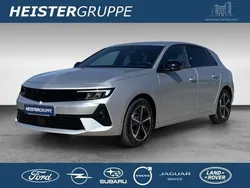Silber (kristall silber) Gebraucht 2024 Opel Astra GS Line Limousine | 24.890 € (Fairer Preis)