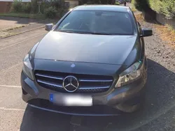 Grau Gebraucht 2014 Mercedes A200 Style Limousine | 14.500 €