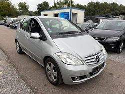 Silber Gebraucht 2011 Mercedes A180 Limousine | 2.990 € (Fairer Preis)