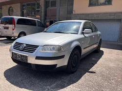 Silber Gebraucht 2000 VW Passat Basis Limousine | 1.990 € (Fairer Preis)