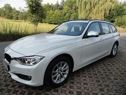 Weiß Gebraucht 2014 BMW 318 Luxury Line Kombi | 14.400 € (Fairer Preis)
