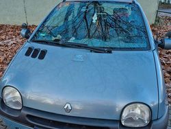 Grau Gebraucht 2003 Renault Twingo Kleinwagen | 1.700 €