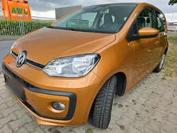 Braun Gebraucht 2018 VW up! move up! Kleinwagen | 5.700 € (Fairer Preis)
