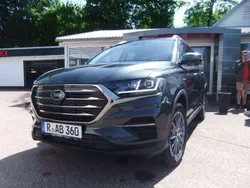 Grau Gebraucht 2023 SWM G01 SUV | 19.990 € (Superpreis)