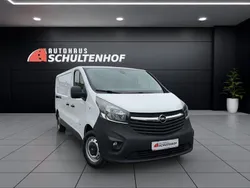 Weiß Gebraucht 2018 Opel Vivaro Van | 13.999 € (Guter Preis)