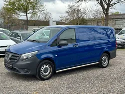 Blau Gebraucht 2018 Mercedes Vito Van / Kleinbus | 17.490 € (Fairer Preis)