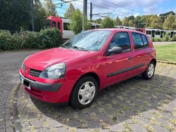 Rot Gebraucht 2002 Renault Clio II Kleinwagen | 1.650 € (Fairer Preis)