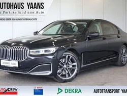 Black sapphire metallic Gebraucht 2021 BMW 730 Limousine | 47.989 € (Fairer Preis)