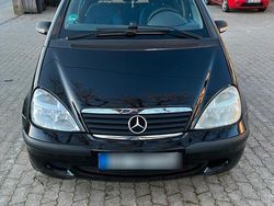 Schwarz Gebraucht 2004 Mercedes A140 Kleinwagen | 1.550 €