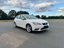 Weiß Gebraucht 2014 Seat Leon Style Kleinwagen | 9.499 € (Teuer)
