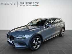 Thunder grey / Gebraucht 2023 Volvo V60 CC Plus Kombi | 37.660 € (Etwas zu teuer)