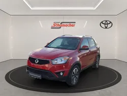 Rot Gebraucht 2016 Ssangyong Korando Sapphire SUV | 11.444 € (Etwas zu teuer)