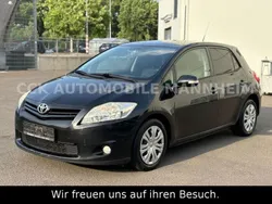 Schwarz Gebraucht 2011 Toyota Auris Life+ Limousine | 2.899 € (Guter Preis)