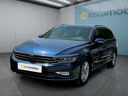 Blau Gebraucht 2023 VW Passat Kombi | 30.249 € (Etwas zu teuer)