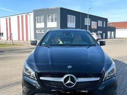 Schwarz Gebraucht 2018 Mercedes CLA180 Limousine | 17.000 € (Fairer Preis)