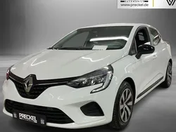 Weiß Gebraucht 2023 Renault Clio V Equilibre Limousine | 12.370 € (Fairer Preis)