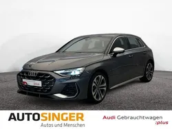Daytonagrau perleffekt Gebraucht 2024 Audi S3 Ambiente Limousine | 44.430 € (Guter Preis)