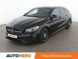 Schwarz Gebraucht 2018 Mercedes 220 AMG line Kombi | 20.450 €