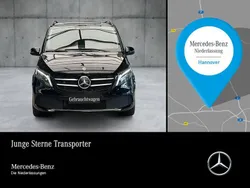 Schwarz Gebraucht 2023 Mercedes V300 Edition Van / Kleinbus | 58.980 € (Fairer Preis)