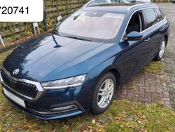 Blau Gebraucht 2021 Skoda Octavia Style Kombi | 20.450 € (Fairer Preis)