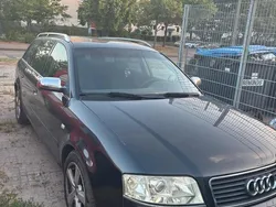 Schwarz Gebraucht 2003 Audi A6 Kombi | 1.899 € (Fairer Preis)