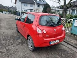 Rot Gebraucht 2013 Renault Twingo Liberty Kleinwagen | 3.250 € (Guter Preis)
