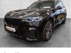 Schwarz Gebraucht 2022 BMW X7 Sport Line SUV | 78.770 € (Etwas zu teuer)