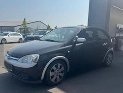 Schwarz Gebraucht 2002 Opel Corsa Coupé | 1.200 € (Fairer Preis)