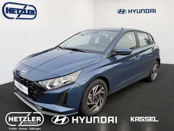 Vibrant blue / mic Neu 2025 Hyundai i20 Trend Limousine | 23.990 € (Fairer Preis)
